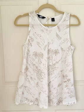 Lands' End White Tunic  with Tan Tropical Sketch Print Size Small